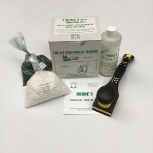 d-s-horne-green-pack-mini-tanning-kit-with-scraper-40764